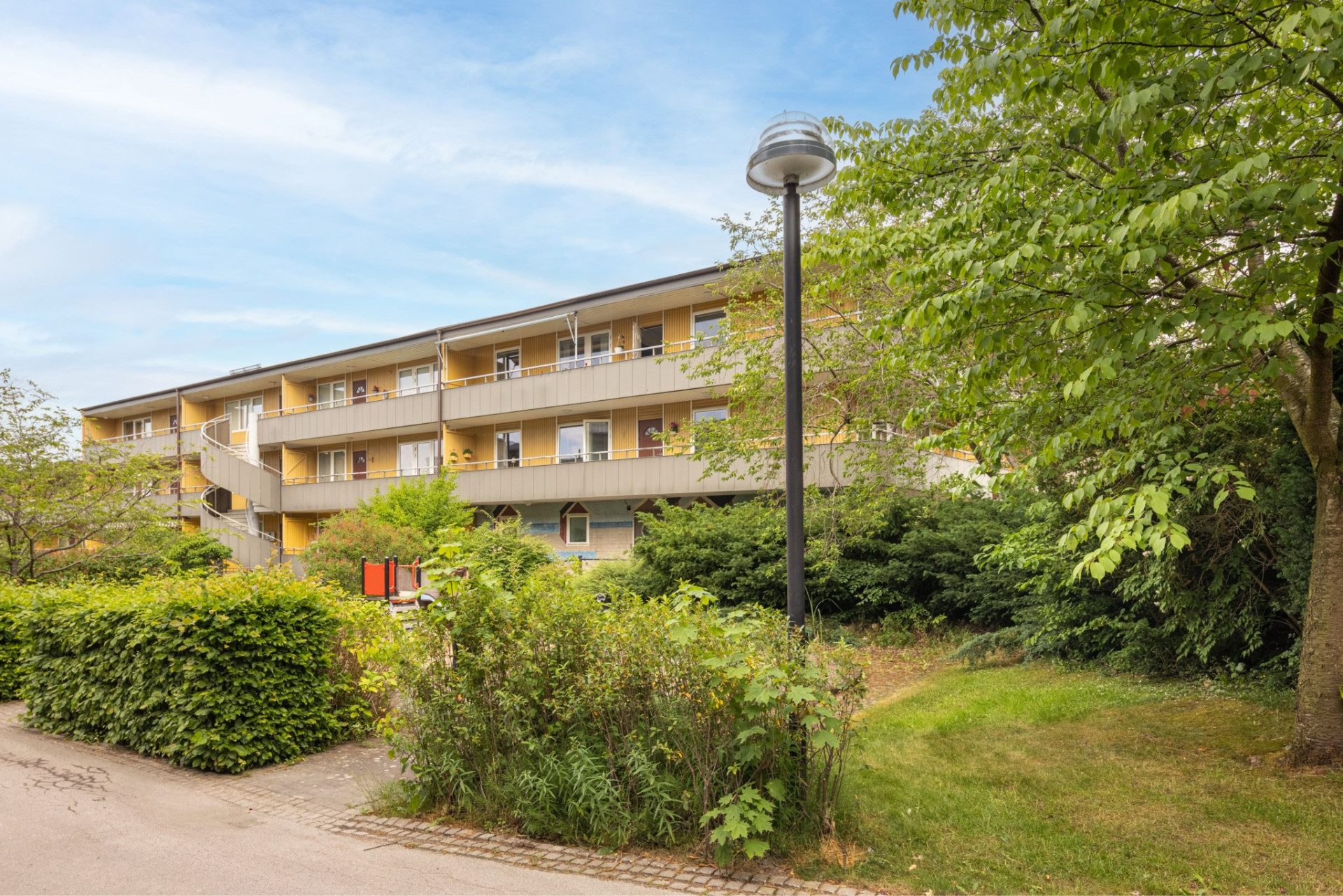  Sagogången 5-19