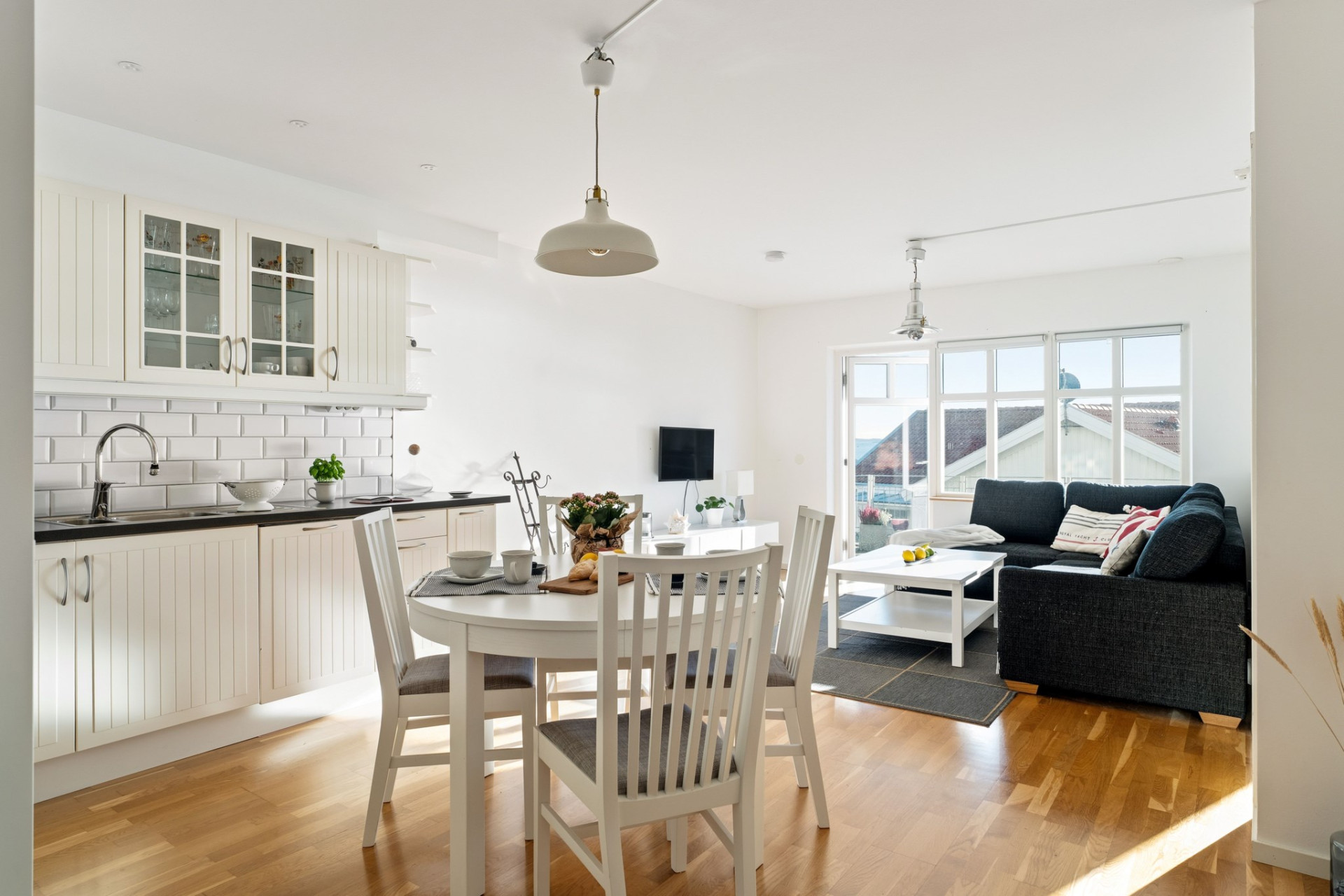 Allrum, vån 1 Lilla Sörikringsvägen 9-42