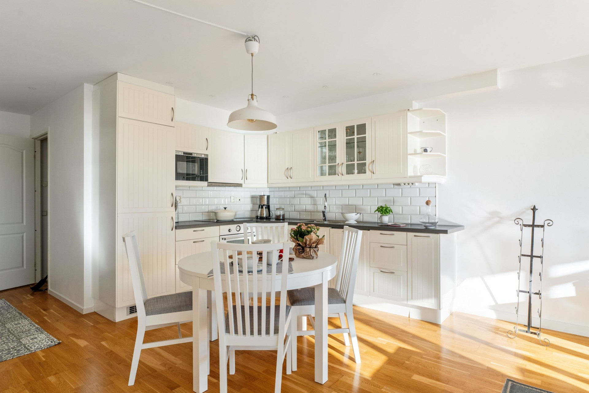 Kök, vån 1 Lilla Sörikringsvägen 9-44