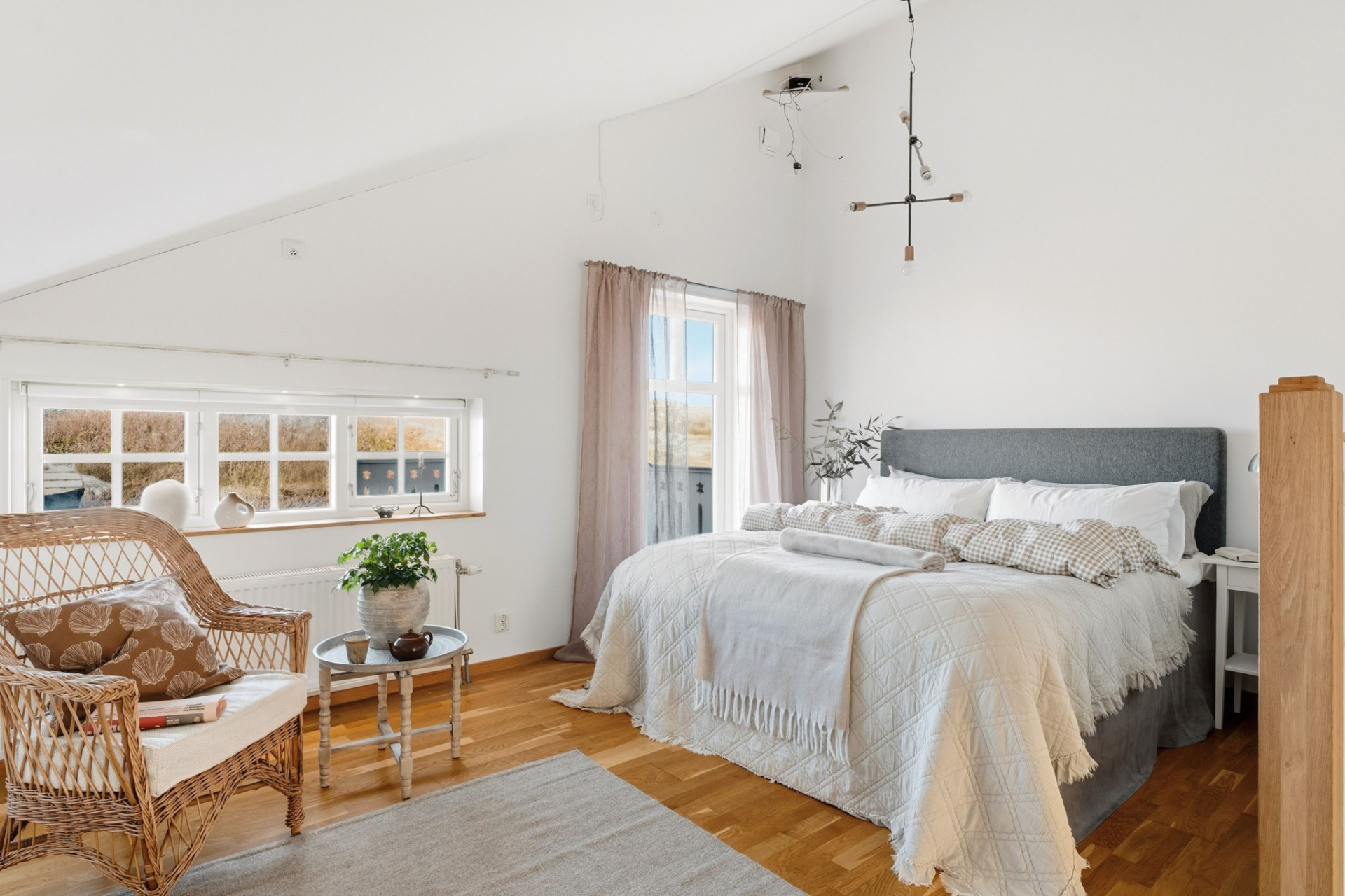 Sovrum, vån 3 Lilla Sörikringsvägen 9-28