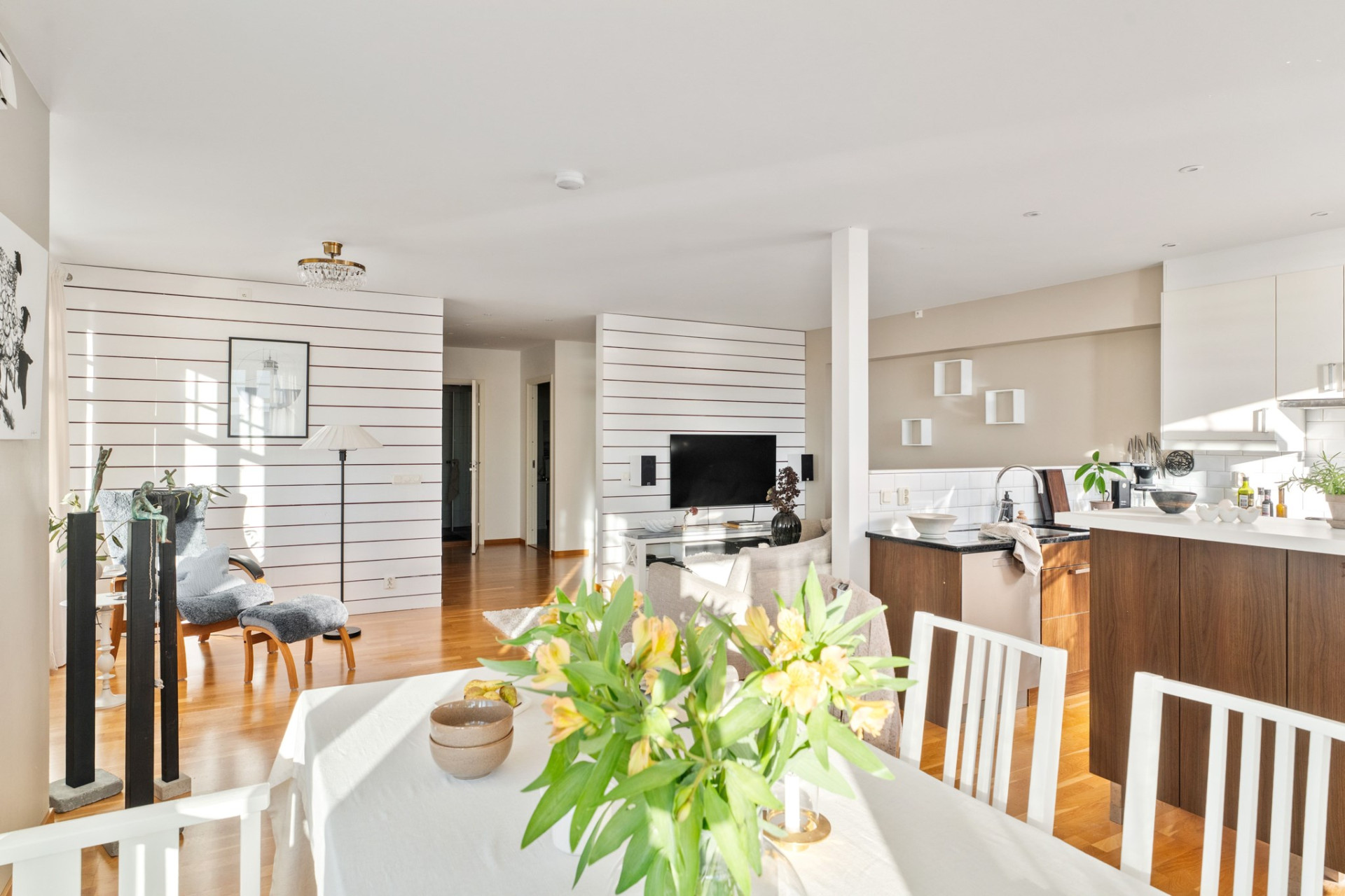 Kök/ vardagsrum, vån 2 Lilla Sörikringsvägen 9-16