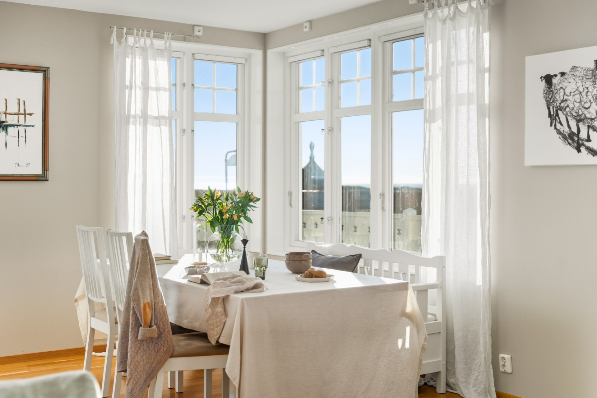 Matplats, vån 2 Lilla Sörikringsvägen 9-15