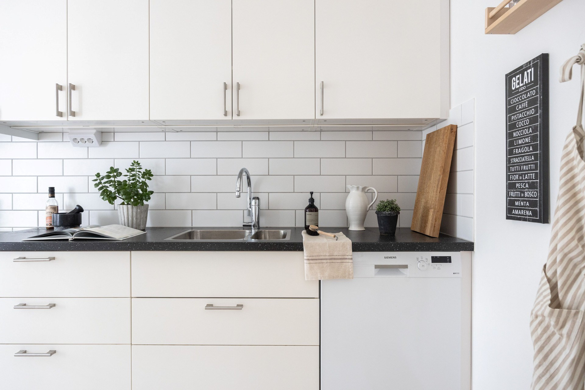  Rödlönnsgången 34-14