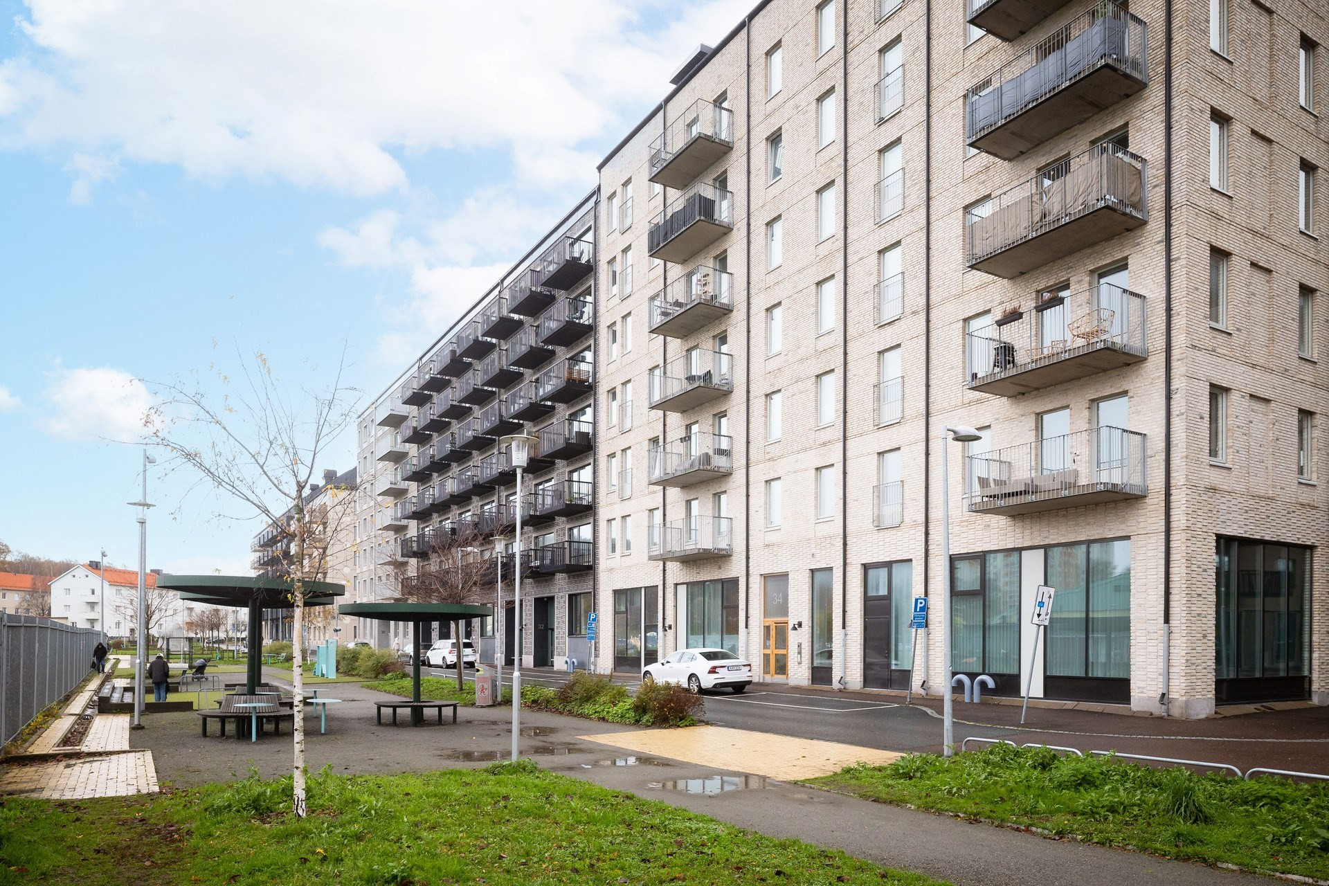  Rödlönnsgången 34-31