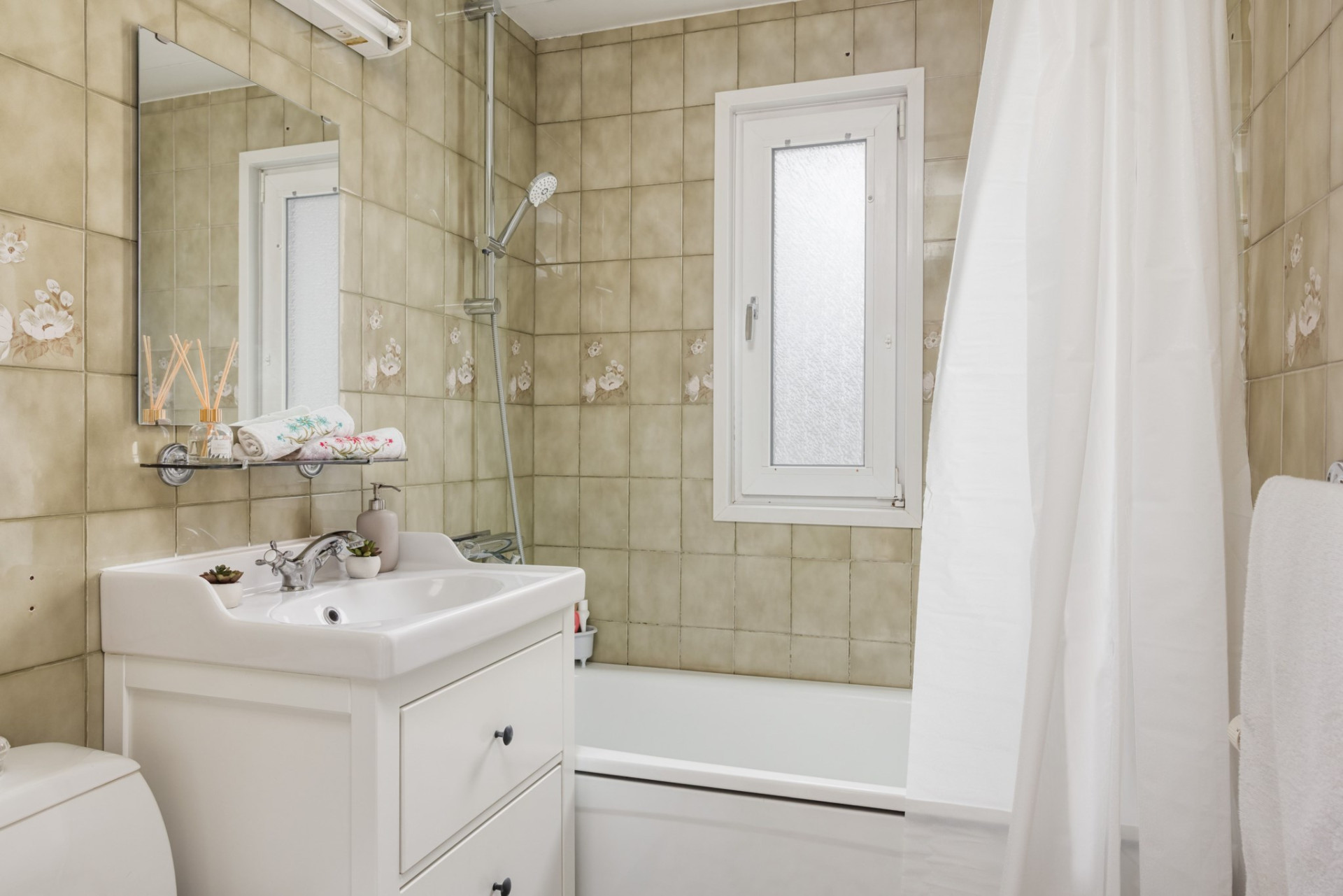  Arvid Lindmansgatan 19F-13