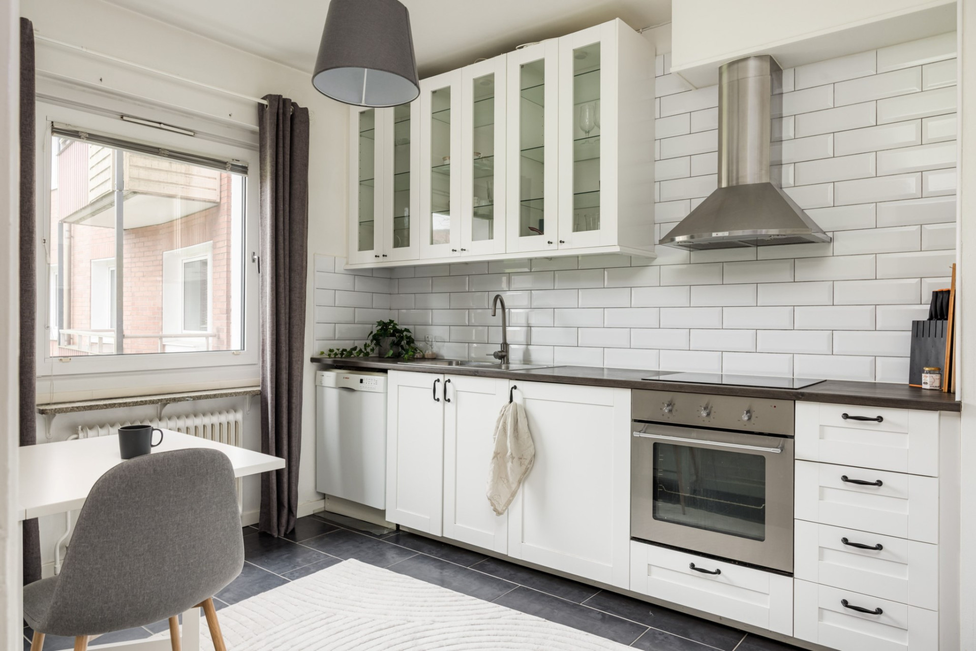  Arvid Lindmansgatan 19F-1