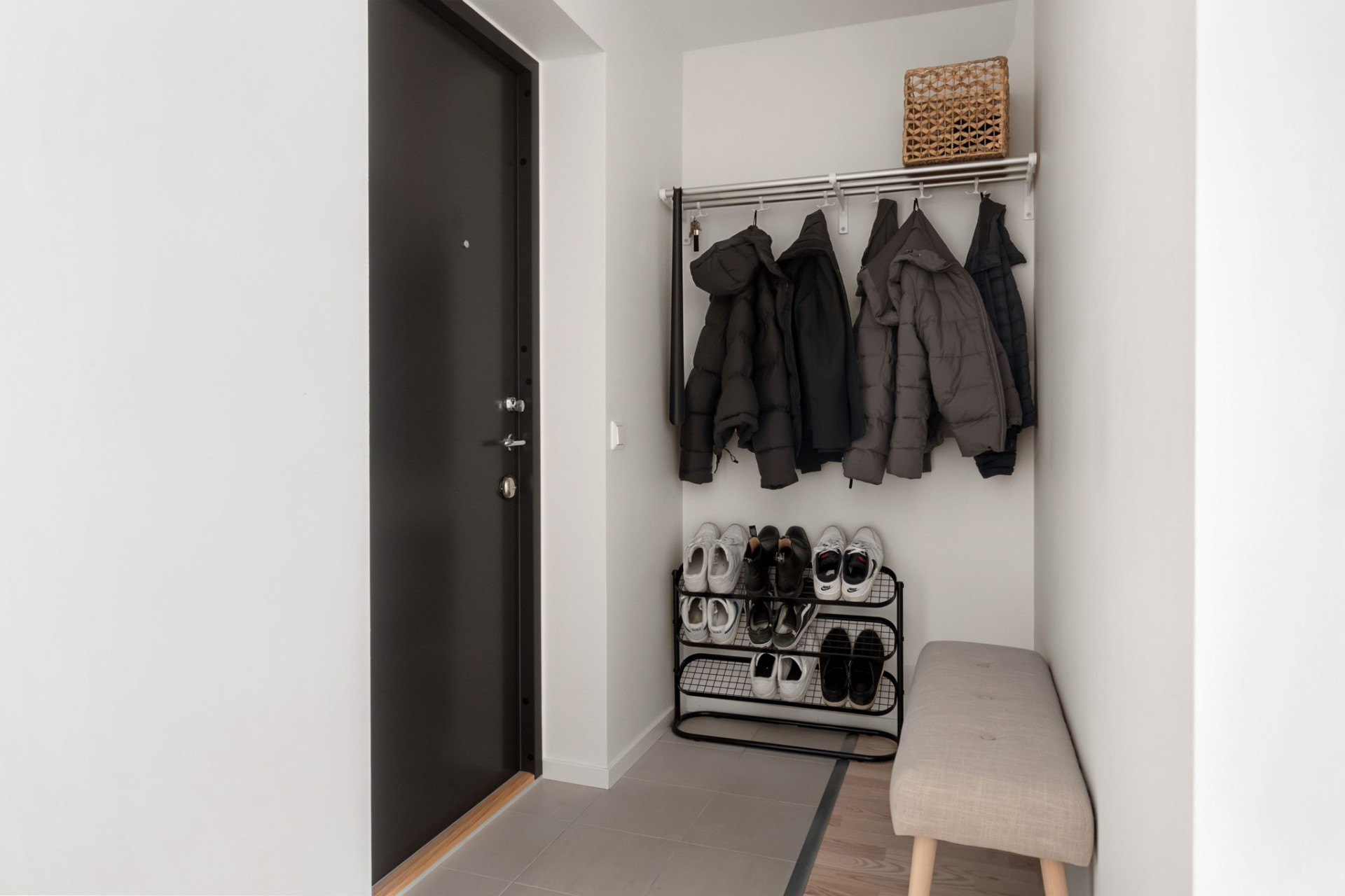  Karlavagnsgatan 1-16