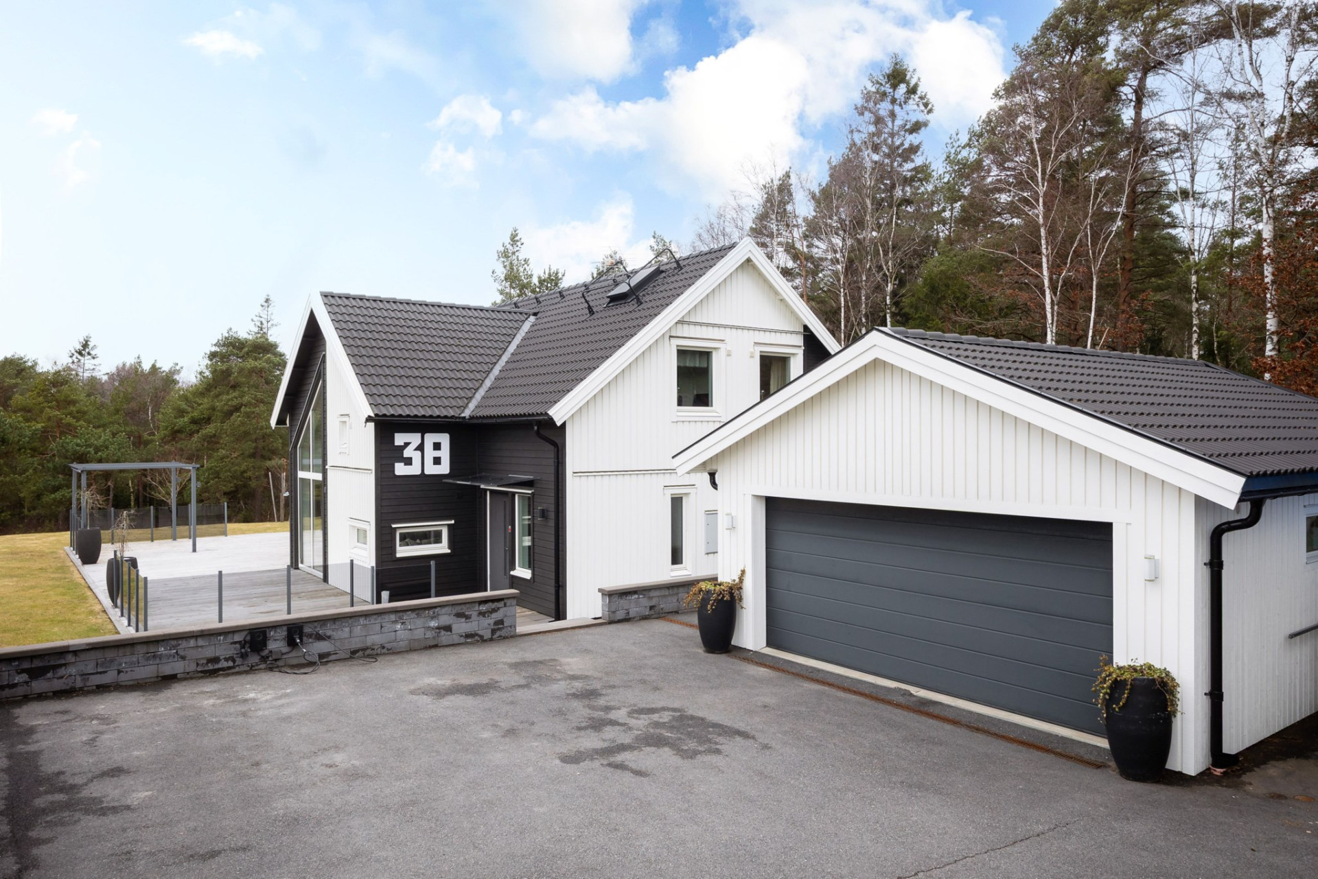  Grönsångarvägen 38-33