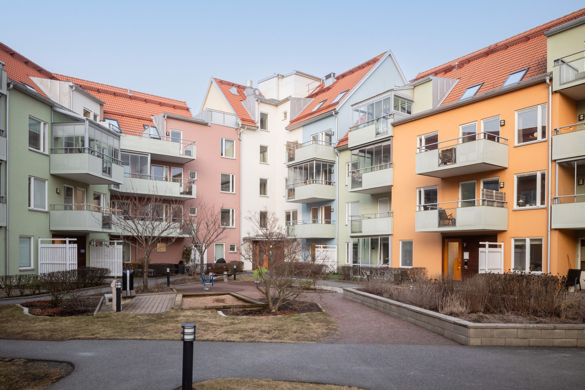  Gamla Flygplatsvägen 32D-25