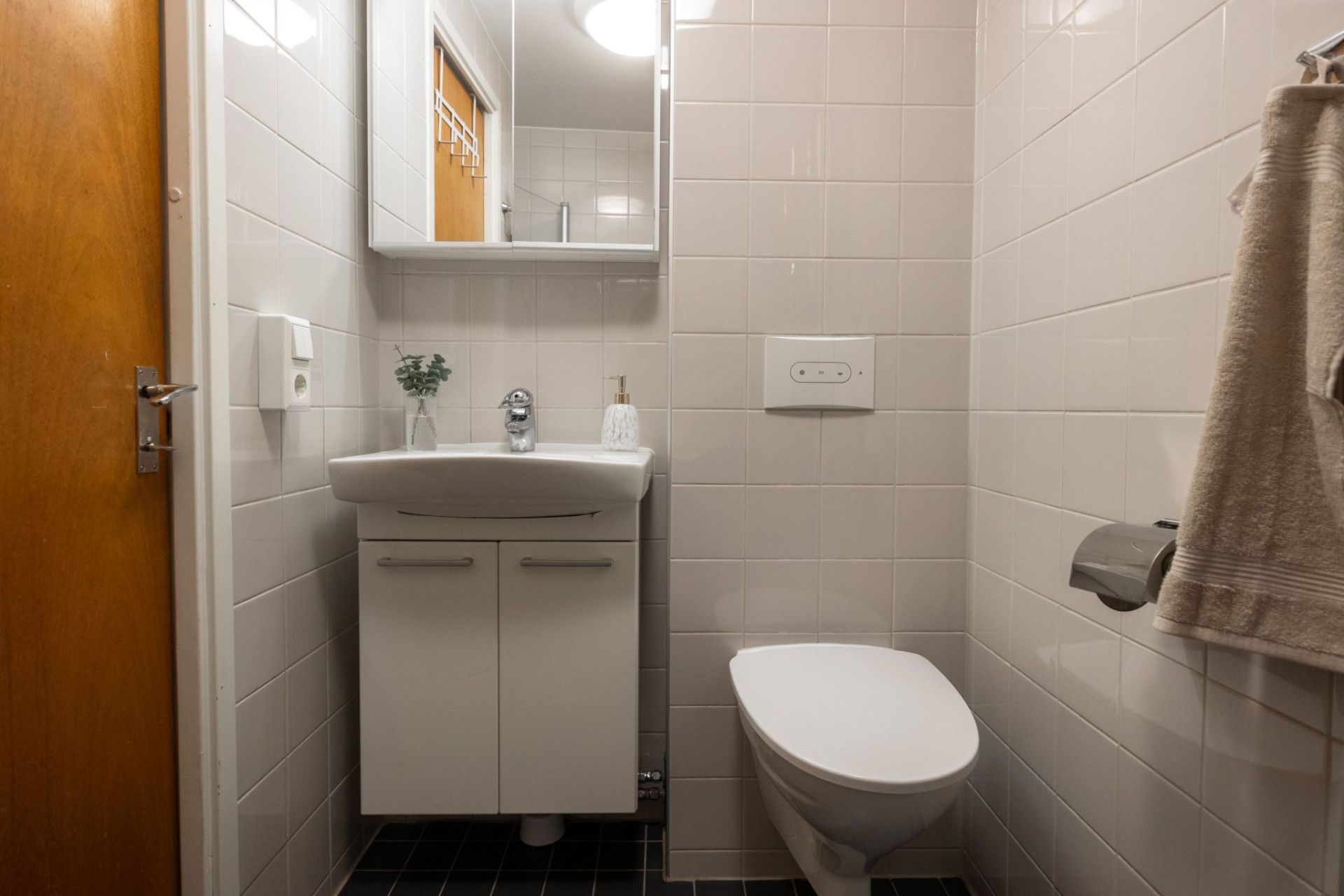  Övre Hallegatan 42-18