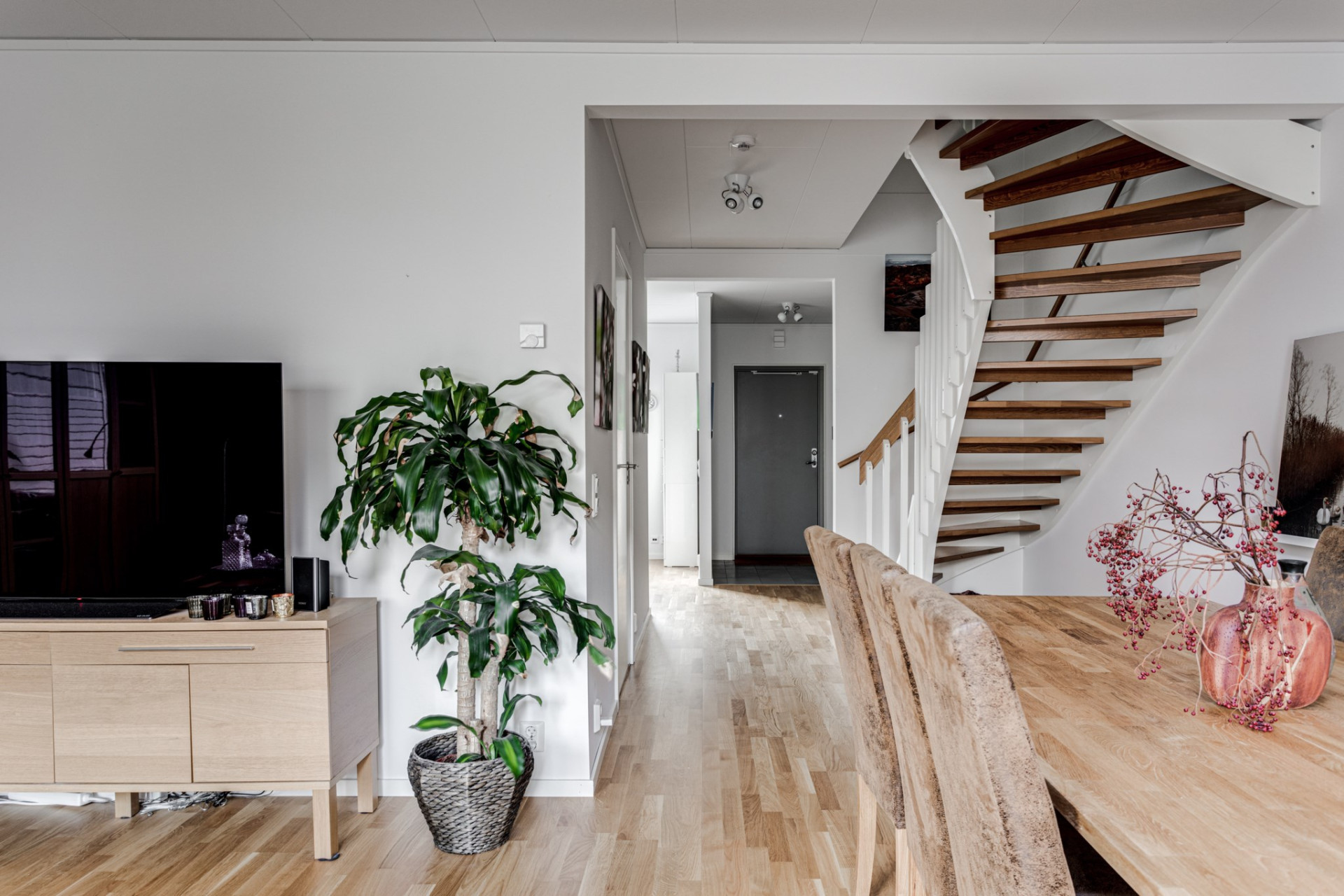  Termometergatan 60-11