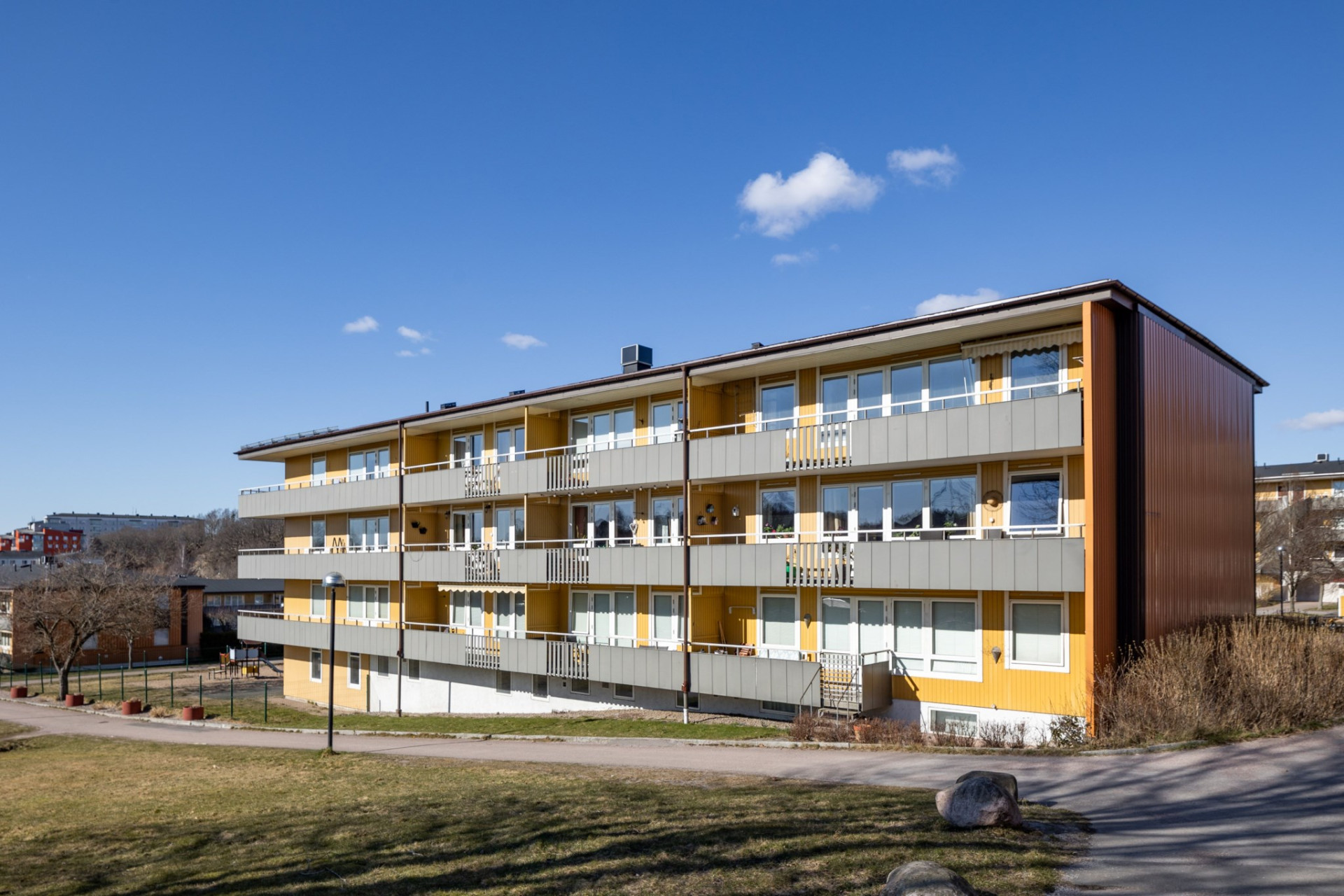  Sagogången 57-18