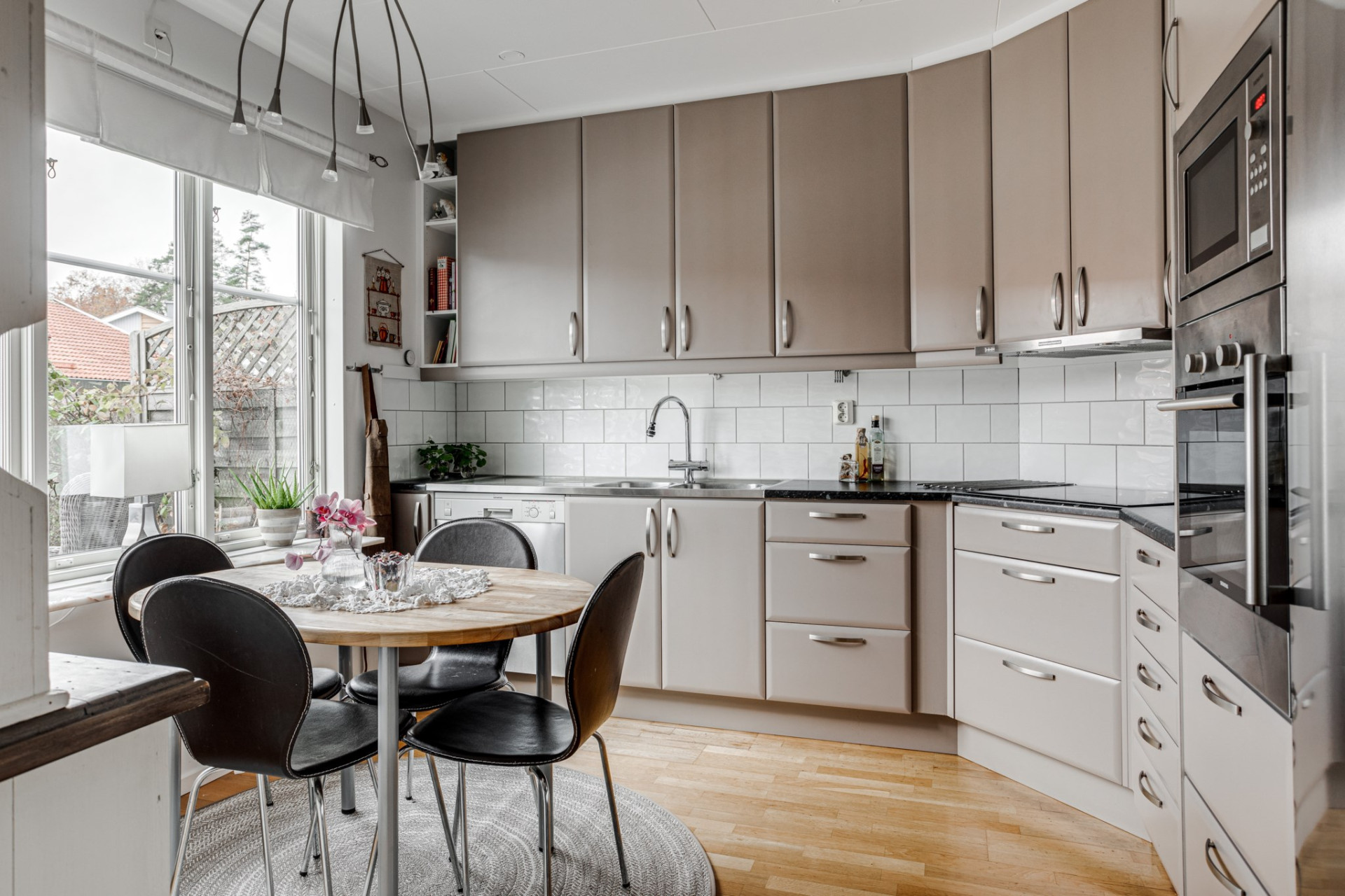  Södra stallbacken 10-2