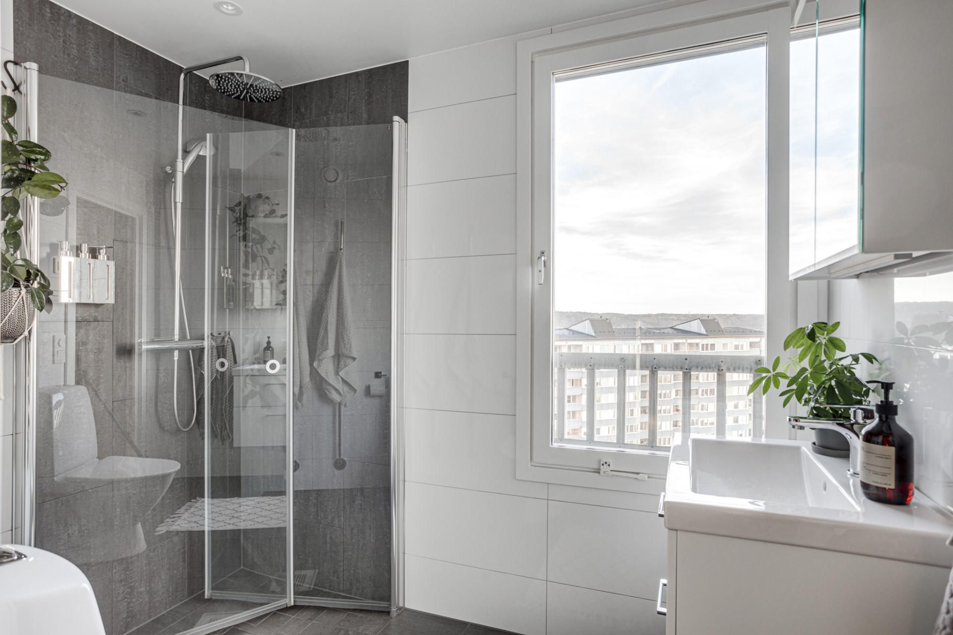  Övralidsgatan 21, vån 8/8-16